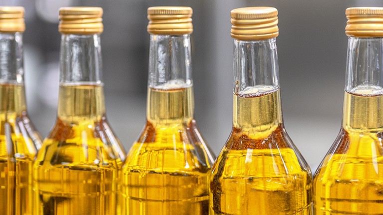 food_industry_4_beverages_istock_1366479167_767x767px