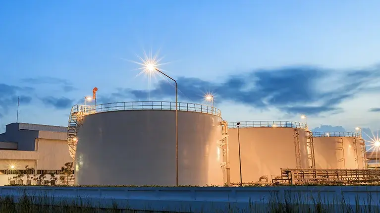 oilandgas_crudeoildistillation